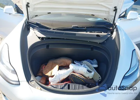 2020 Tesla Model 3 Standard Range Plus Rear-Wheel Drive/Standard Range Rear-Wheel Drive из США, поврежденный, VIN 5YJ3E1EA3LF737656